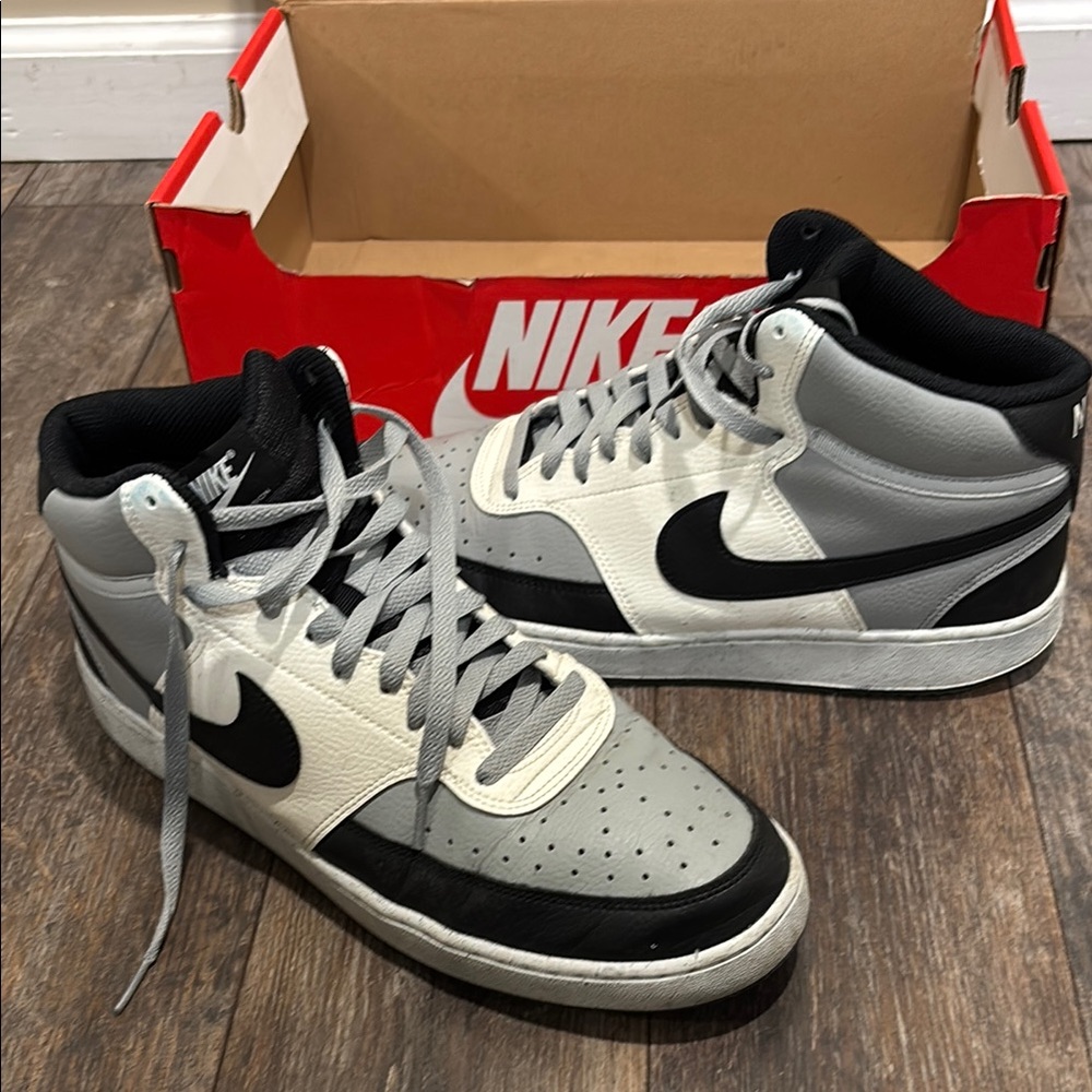Nike Men's Black and Gray High-Top Sneakers